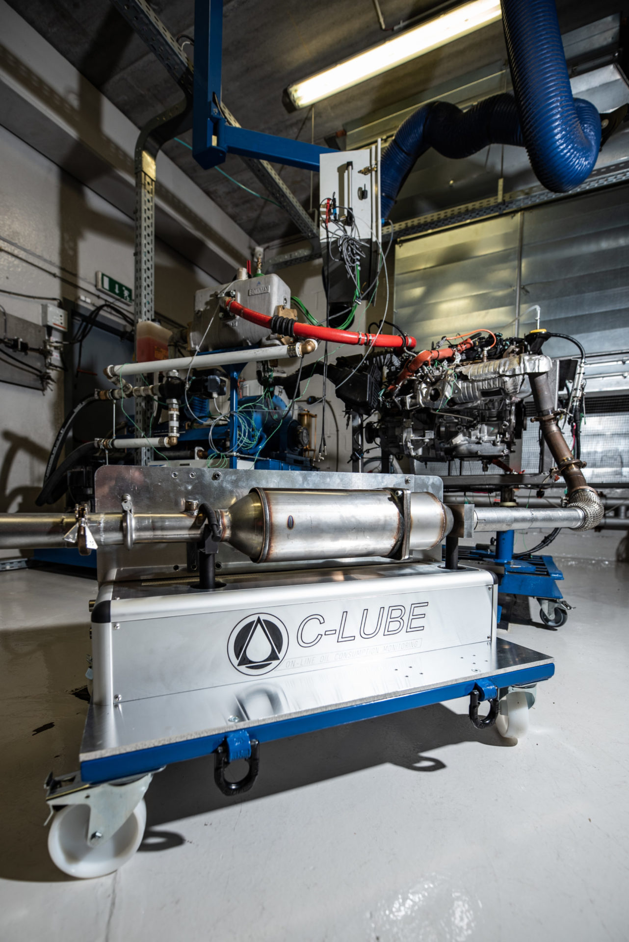 CLube Oil Consumption Measurement in RealTime DSi