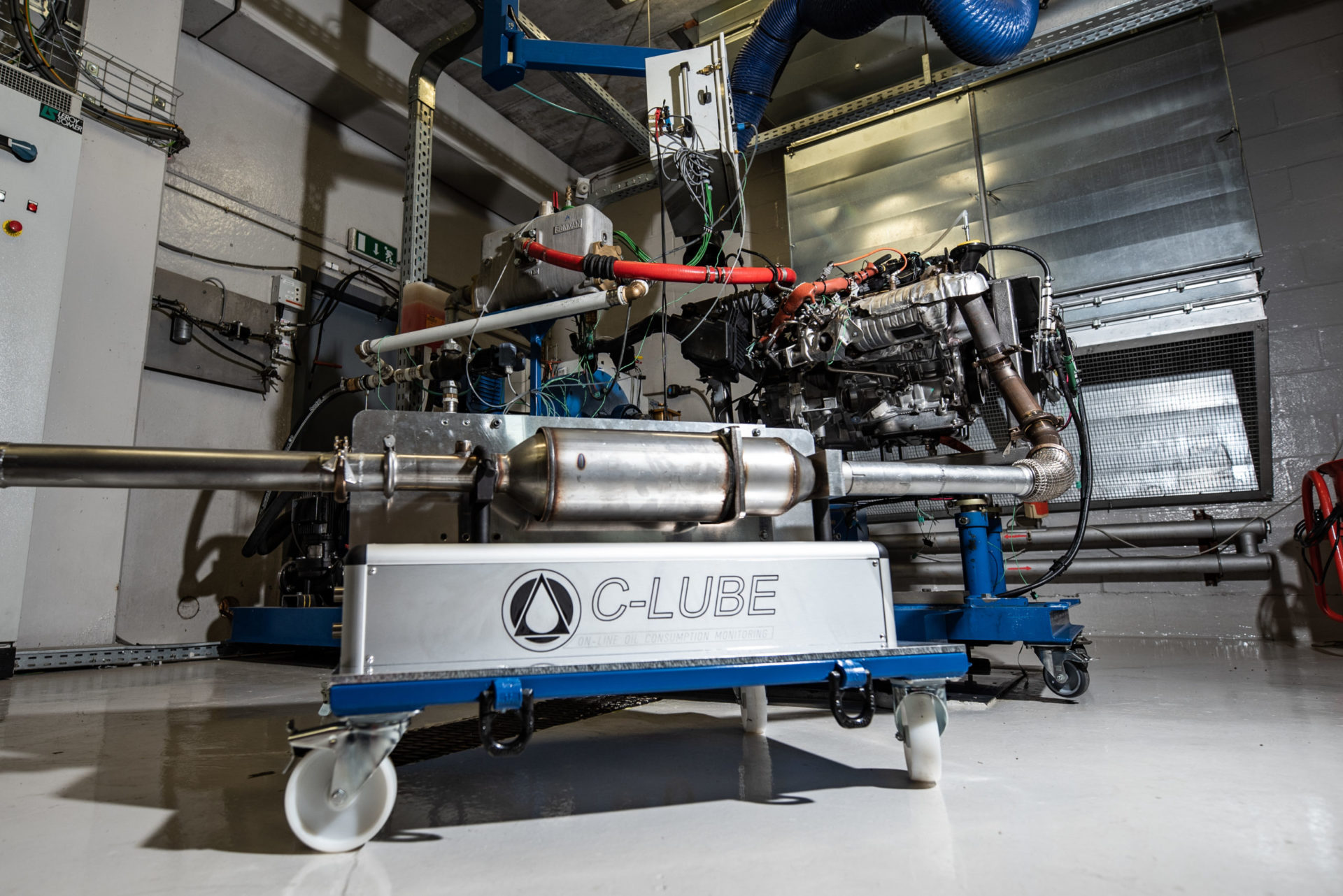 CLube Oil Consumption Measurement in RealTime DSi